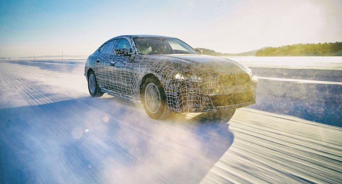 la marque allemande dévoile des images camouflées de sa future BMW i4