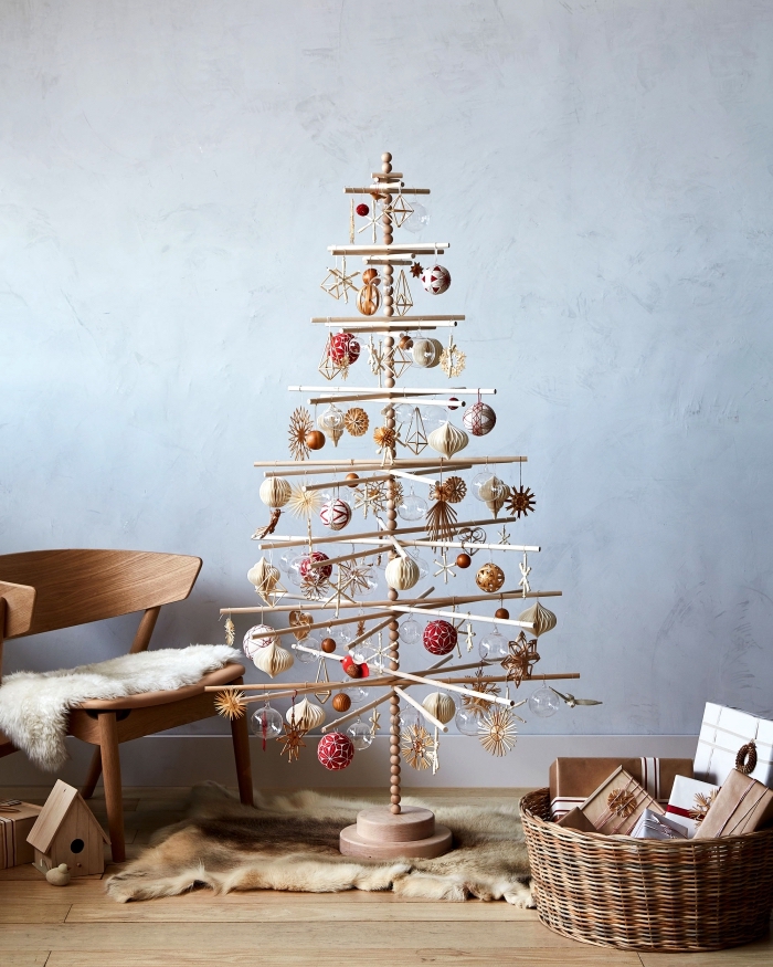 décoration intérieur de style minimaliste pour Noël, modèle de sapin noel bois fabriqué en bâtonnets de bois