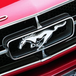 La Ford Mustang Mach-E se dévoile secrètement