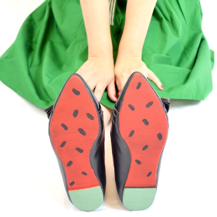Chaussures personnalisées, semelle avec dessin de pastèque pour la tenue vert et rouge, trouver son propre style avec une basket personnalisable
