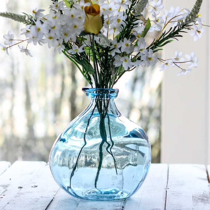 Bleu vase transparente, fleurs de printemps et été, dame jeanne déco, vase en verre décorative intérieur