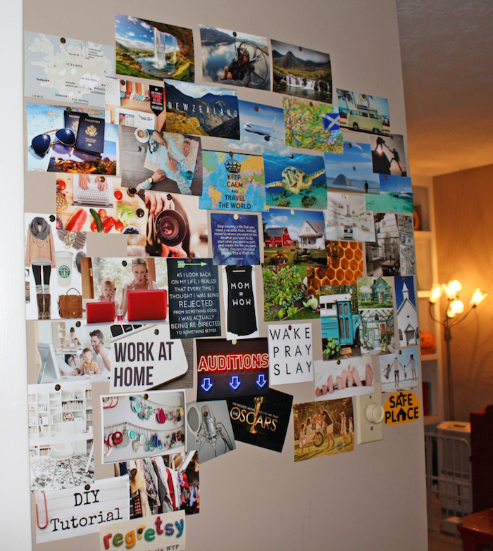 Mur de salon qui donne à la chambre décoré de photos et citations pour se motiver, tableau de visualisation, bonne idée comment booster son humeur