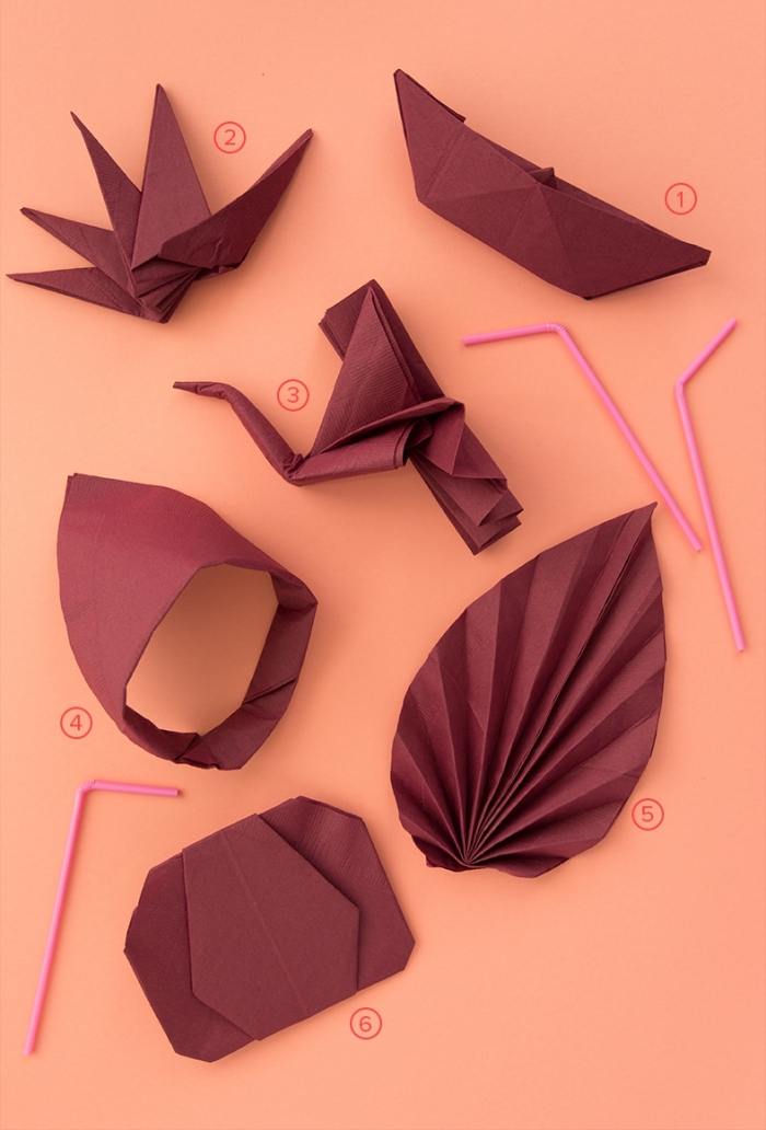 techniques de pliage origami facile pour un anniversaire d'enfant, modèle de pliage de serviette en papier pour party d'enfant