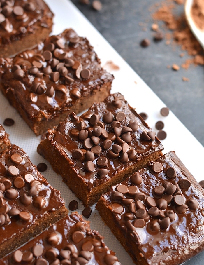 recette brownies sans gluten et sucre à faire avec pois chiche et pépites de chocolat, gouter regime