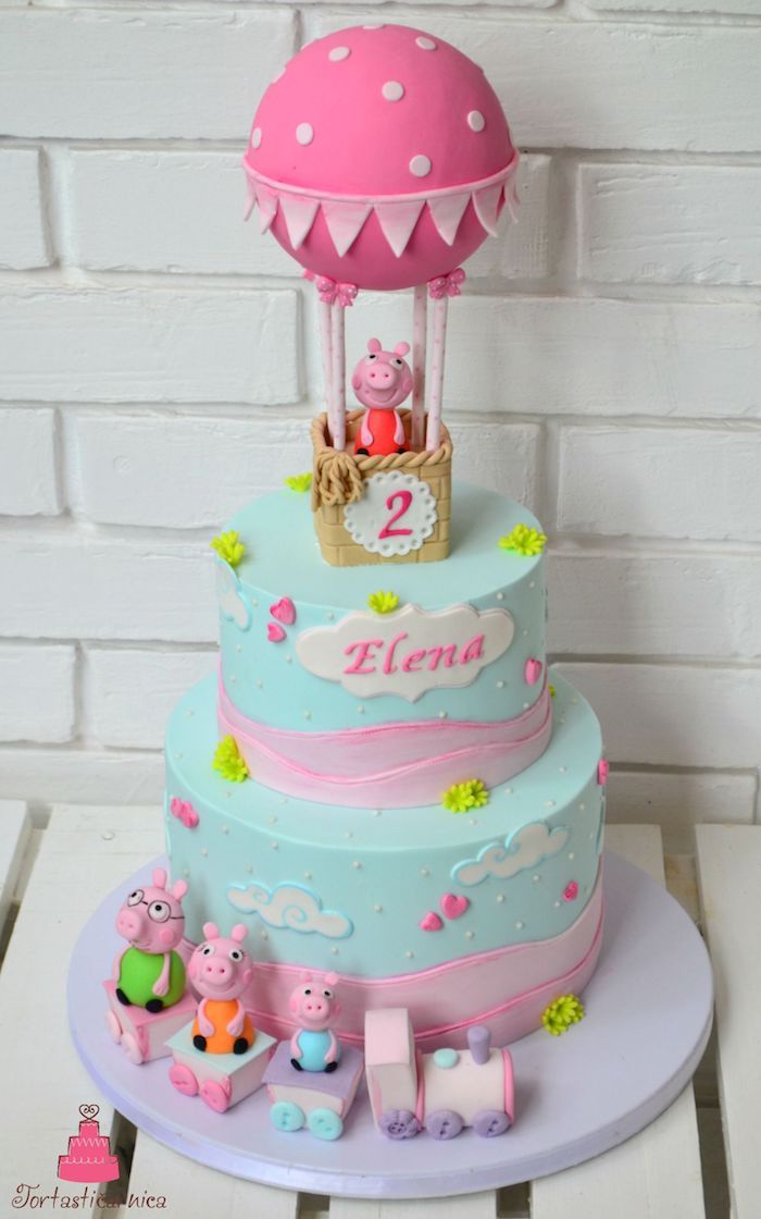 Inspiration gateau d anniversaire enfant fille qui aime la série pour Peppa pig, image peppa cochon rose montgolfiere fondant