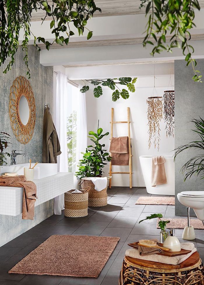 Echelle bois stickers salle de bain, la plus belle salle de bain déco murale, plante verte déco bohème dans la salle de bain 