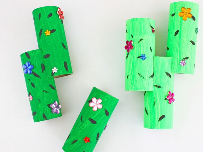 bricolage rouleau papier toilette simple, fabrquer cactus dans rouleau décoré de fleurs décoratives simples