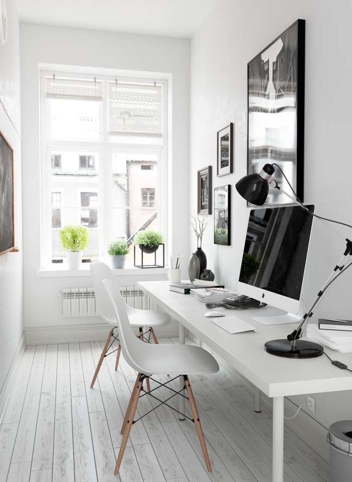 design intérieur tendance minimaliste, exemple de bureau blanc laqué dans un coin travail à domicile avec meubles blancs