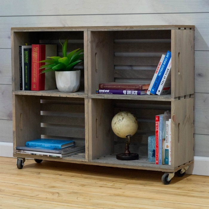 petite bibliothèque maison à réaliser soi-même avec matériaux de récup, modèle de meuble de rangement DIY et à petit budget