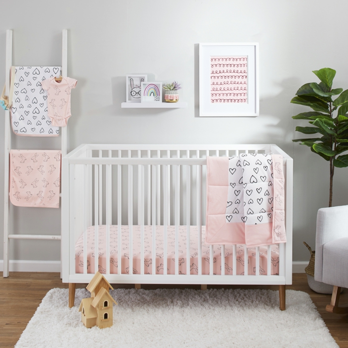 Comment décorer la chambre enfant tapis blanc mur gris image chambre fille rose et gris, peinture chambre bébé fille
