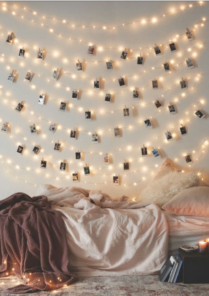 activité manuelle facile pour décorer l'espace au-dessus de son lit, modèle de guirlande lumineuse chambre fille personnalisée