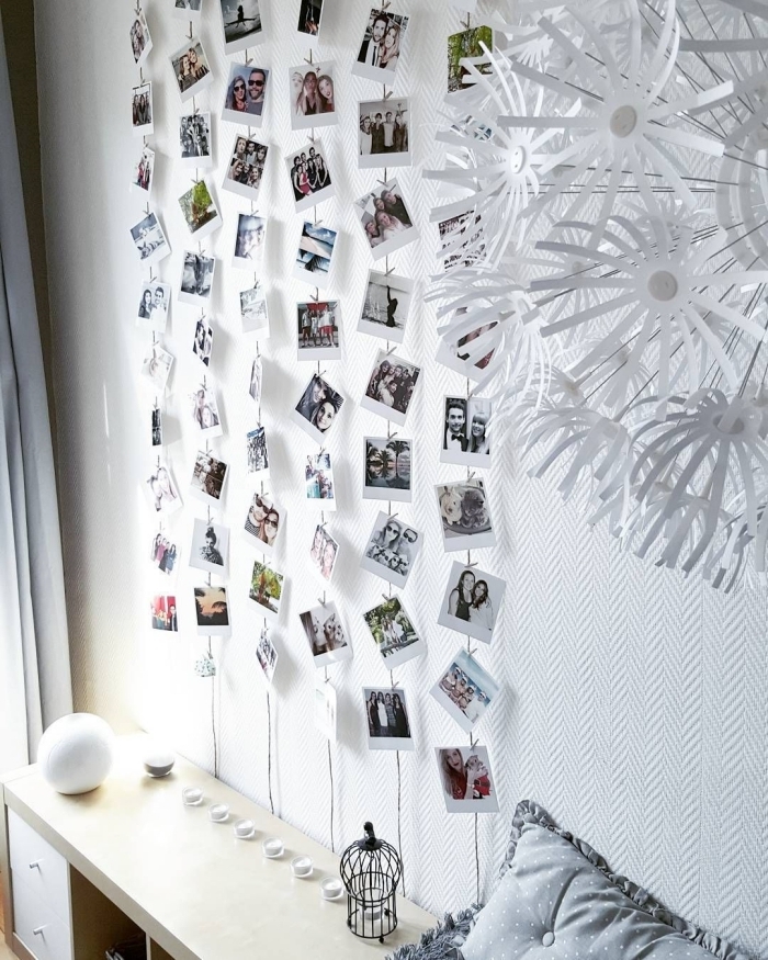 modèle d'accroche photo facile à faire avec ficelle et photos, idée comment décorer les murs dans sa chambre avec photos
