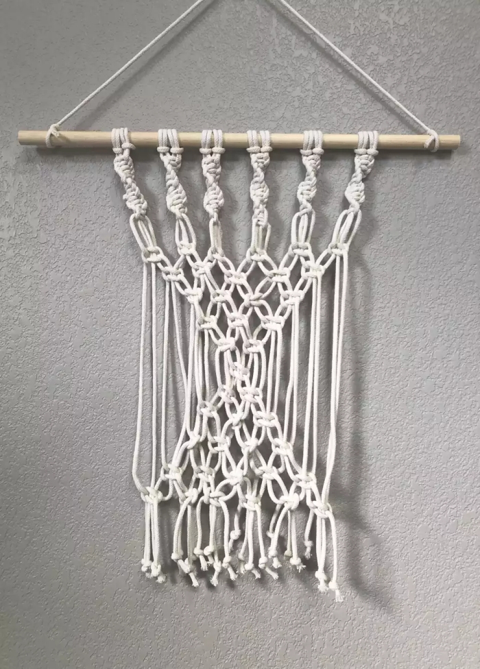 macramé tuto technique noeud de base macramé noeud tête d alouette noeud plat forme de v schéma corde cotton bâton bois