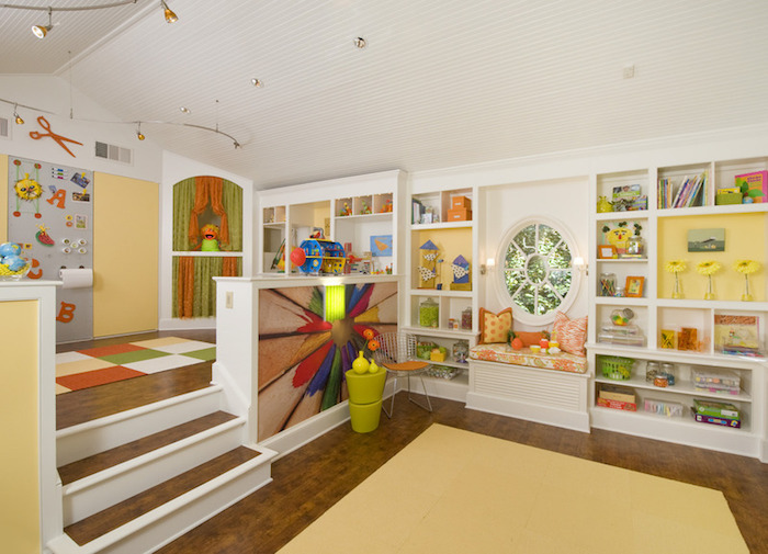 une idée comment aménager le coin créatif de votre enfant peinture salle de jeux meuble de rangement jouet décoration jolie