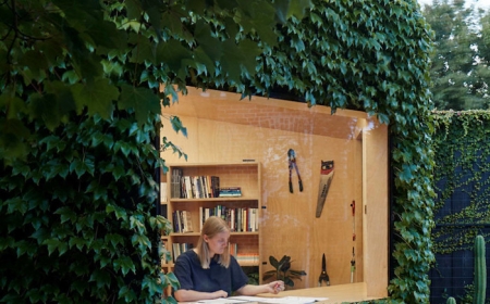 amenagement de bureau dans le jardin a l aide de lierre idee de deco exterieur