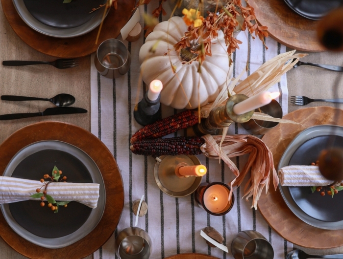 boheme decoration avec citrouilles et assiettes rustiques deco a faire soi meme recup deco table d automne recup