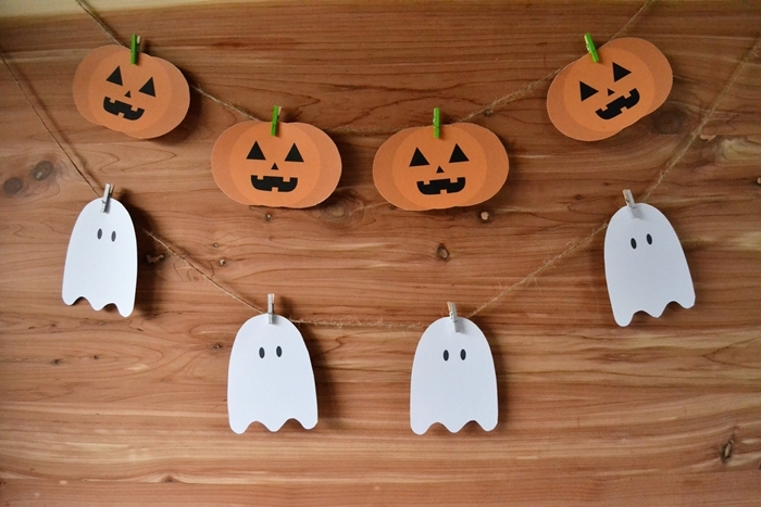 deco halloween a imprimer facile et rapide guirlande fantôme papier blanc dessin yeux citrouille lanterne fête octombre