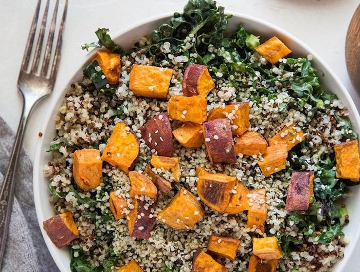 idee recette automne salade de courge quinoa et choux frise rectte facile
