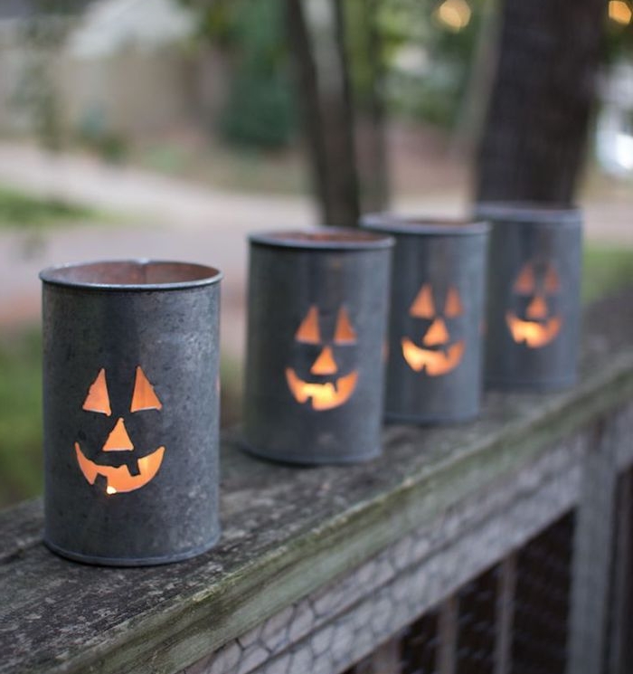 lanternes diy deco halloween simple et originale en boites recyclés et troués motis jack o lanterne deco citrouille inspiré