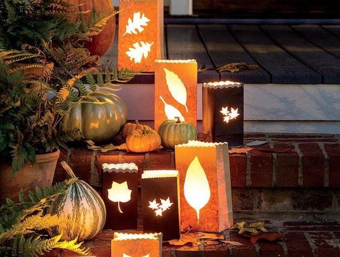 lanternes halloween diy idée de décoration halloween en papier avec des sacs de papier avec bougies à l intérieur