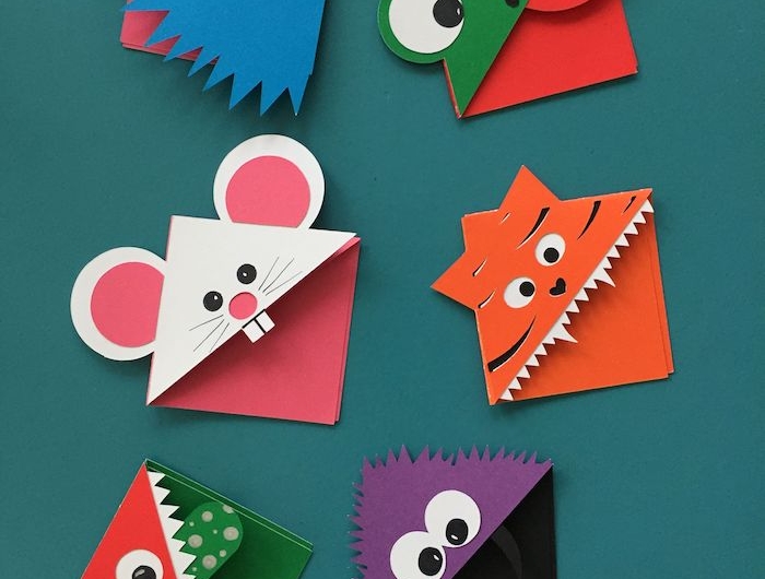 marque page diy exemple coin de page triangle avec des têtes d animaux monstres colorés de papier