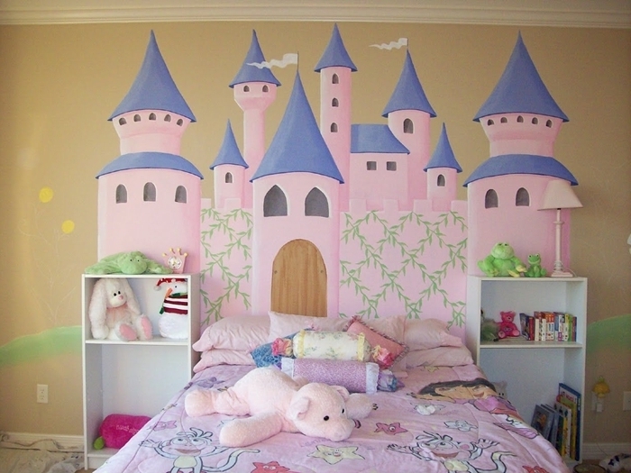 peinture murale sable tete de lit a faire soi meme avec peinture meuble de rangement jouets chambre enfant plafond beige