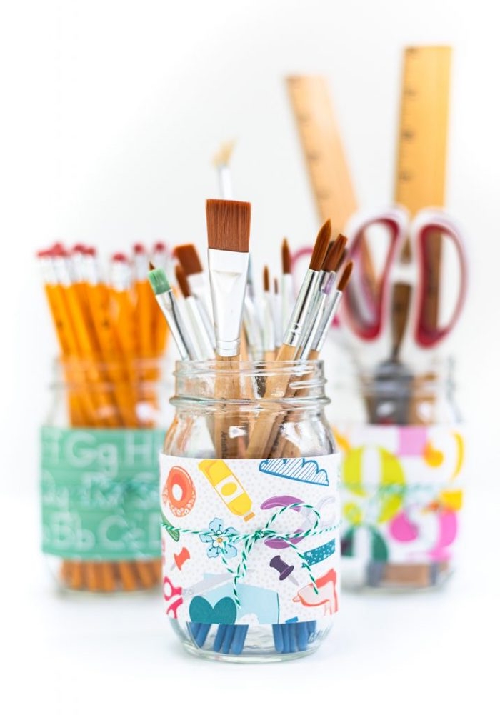 pot à crayon diy fabriqué dans pot en verre personnalisé de sticker tour de pot à motifs colorés porte stylo bureau diy