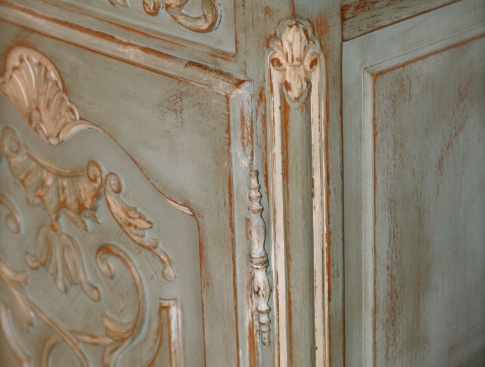 quelle peinture pour repeindre un meuble en bois technique de peinture pour relooker un coùùode