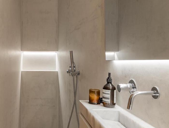 salle de bain moderne petit espace douche eclairage cache