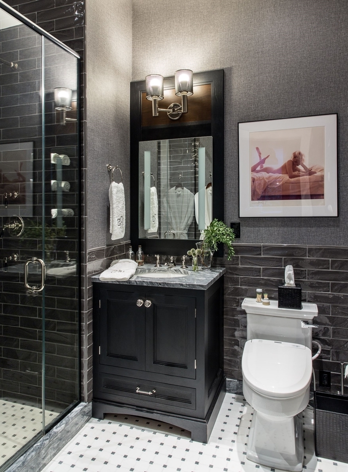 carrelage gris anthracite design salle de bain motif art deco cabine de douche verre miroir applique murale évier marbre gris