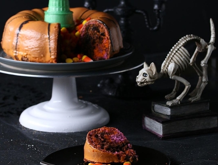 décoration halloween bougeoir crâne noir cake pinata bonbons dents gateau halloween citrouille cornet crème glacée
