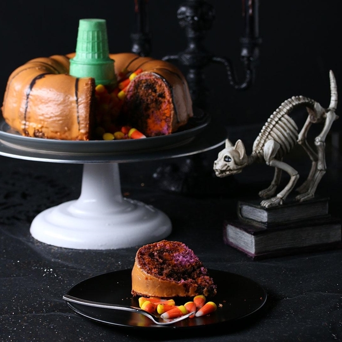 décoration halloween bougeoir crâne noir cake pinata bonbons dents gateau halloween citrouille cornet crème glacée