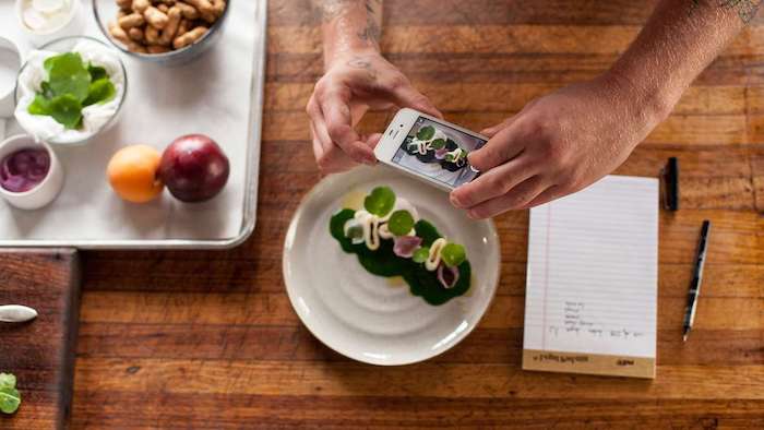 presentation foie gras sur assiette un plat servi et decore des photos sur instagram