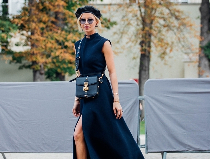 robe longue fendue noire ceinture tenue classe femme look total noir automne mode femme béret cuir noir bottines talons