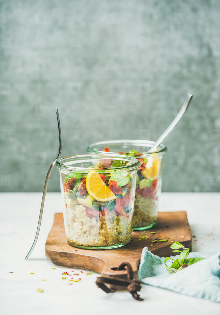 verrine apero simpe salade quinoa salades vertes tomates séchées idée entrée salade individuelle
