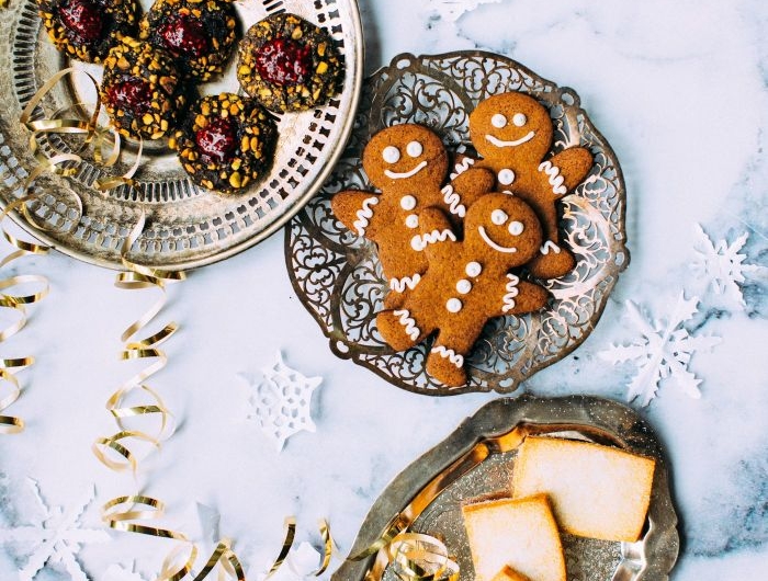 faire des sablés de noel et autres gateaux de noel idée activité pendant le confinement originale