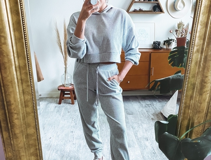 ensemble sport comfy pantalon loose crop top capuche manches longues tenue d intérieur femme gris clair