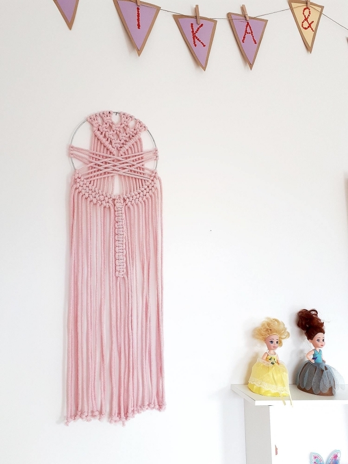 attrape rêve macramé décoration chambre d enfant guirlande diy en papier suspension murale corde rose