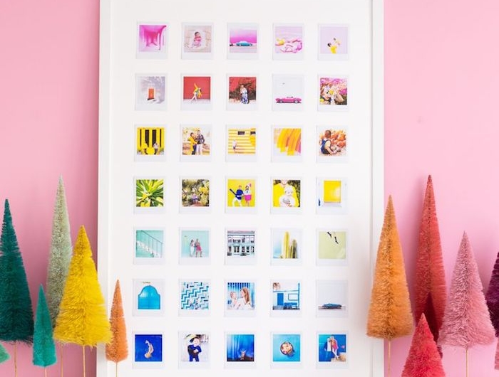 bricolage fete des mmies un tableau avec des photos miniatures sur mur rose exemple cadeau souvenir original