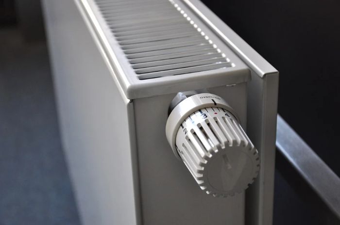 instructions détaillées pour purger un radiateur gaz soi meme réduire déperdition chaleur améliorer le fonctionnement du système de chauffage