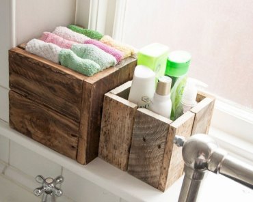 diy boite rangement salle de bain en planches de bois organisateur produits douche serviettes bain