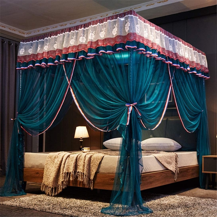 aménagement chambre a coucher adulte décoration lit baldaquin voilure couleur bleu foncé
