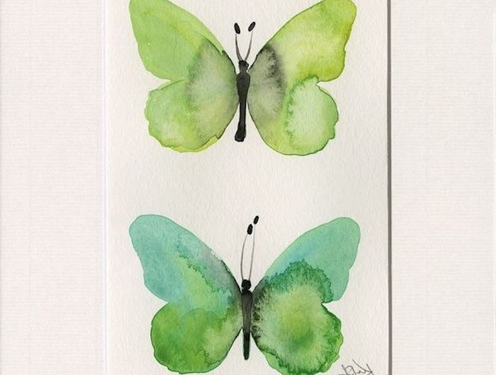 dessin a l auqrelle des papillons vertes sur une carte pour fete