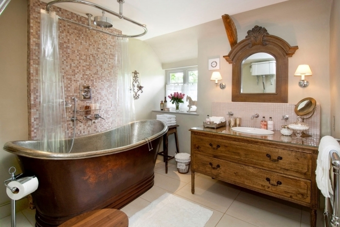 salle de bain naturelle meubles baignoire autoportante revetement pan de mur mosaique douche rideaux