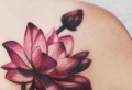 40 + idées d’un tatouage floral et ses significations