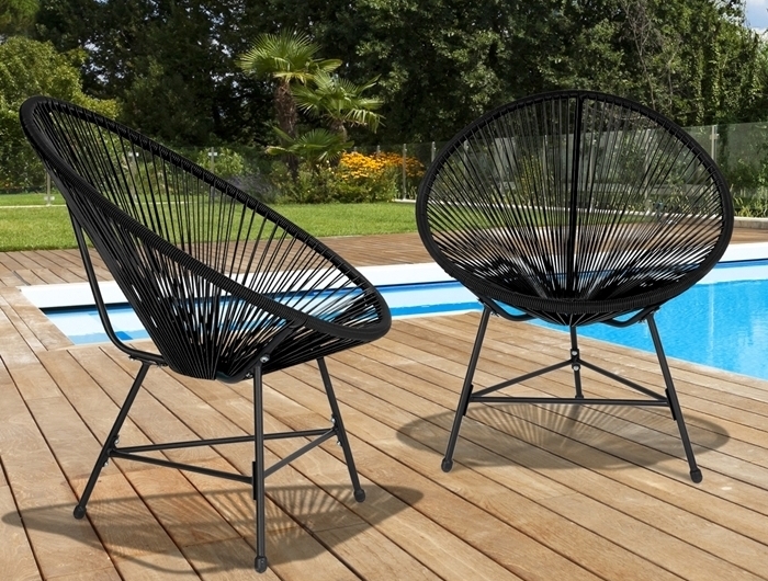 déco extérieur fauteuil de jardin noir lot meubles chaise oeuf cordage plastique terrasse bois