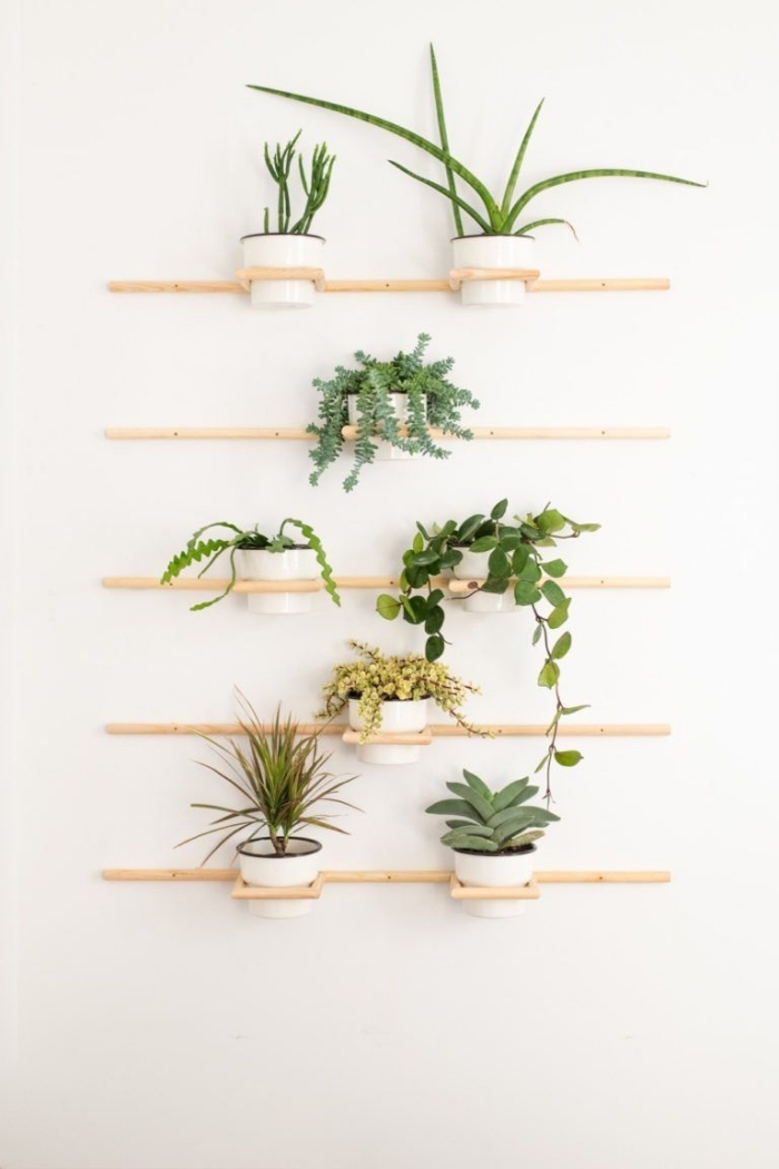 déco murale avec plantes style minimaliste support bois diy mur végétal bois rangement pots fleurs