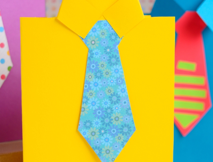 bricolage fête des pères pour tout petit idée de cravate et chemise de papier