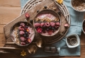 Choix de vaisselle pour une déco de table au top des tendances estivales