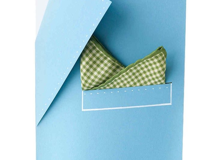 idée cadeau fête des pères à fabriquer maternelle carte imitation chemise homme bleu et serviette carré
